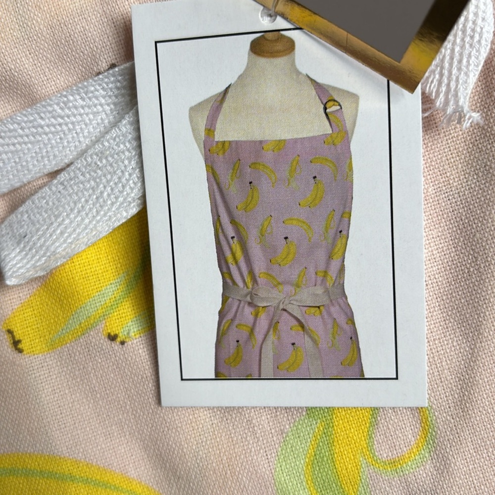 🍌Go Bananas 🍌 Paper Source Banana Apron NWT a bunch of bananas all over - Picture 4 of 14